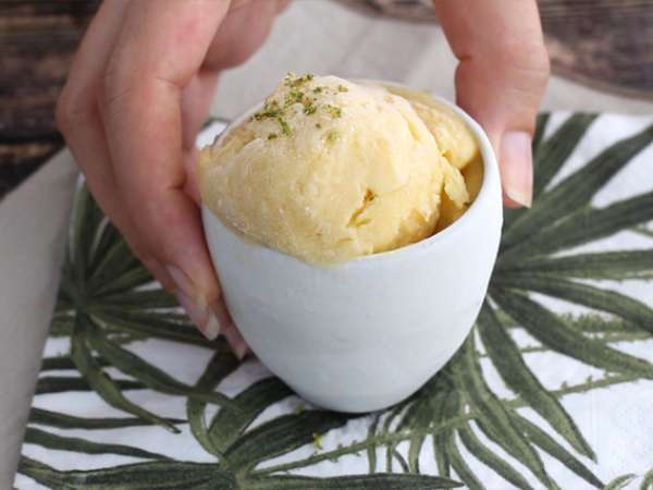 Dondurma makinesi olmadan mango dondurması - Hazırlık adım 6