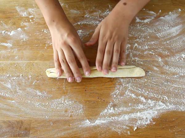 Nutellalı örgü çörekler - Hazırlık adım 3