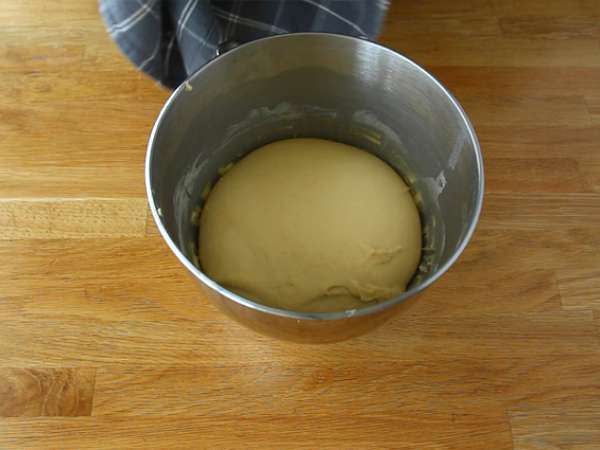 Örgülü kayısı çörekleri - Hazırlık adım 2