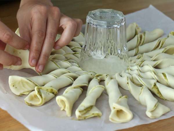 Pestolu puf böreği - Hazırlık adım 3