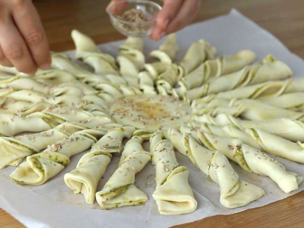 Pestolu puf böreği - Hazırlık adım 4