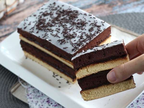 Ev yapımı Napoliten pasta - Hazırlık adım 11