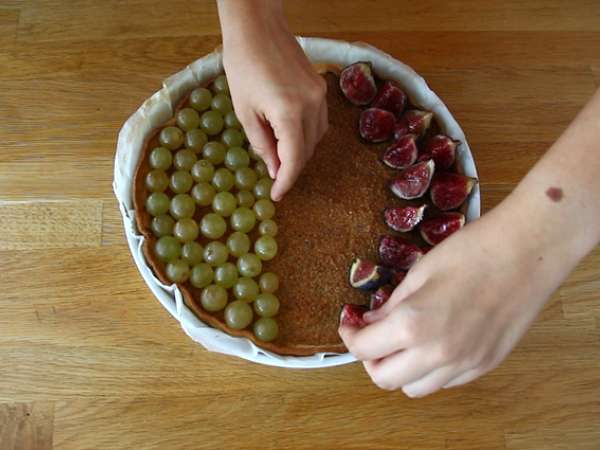 Yarı incirli, yarı üzümlü tart - Hazırlık adım 4