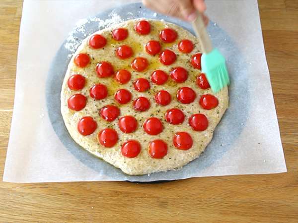 Çeri domatesli focaccia - Hazırlık adım 4