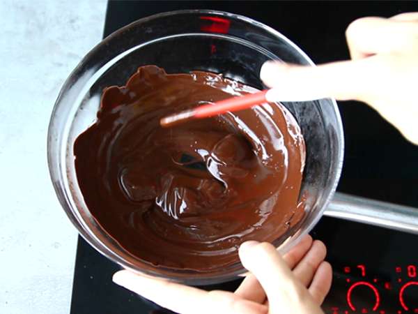 Çikolata kaplı trüfler - Hazırlık adım 1