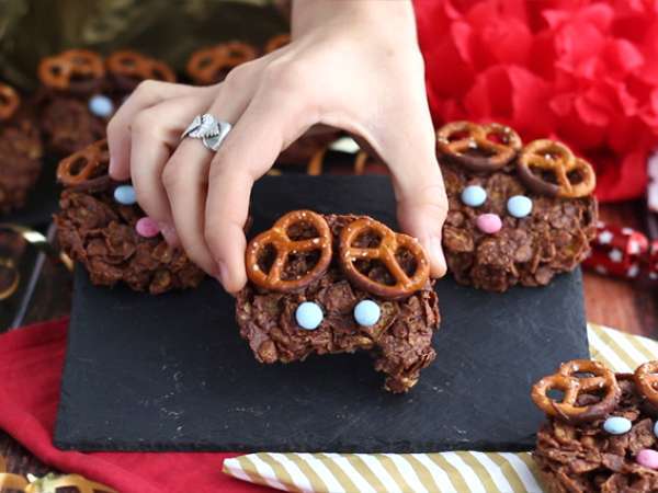 Pembe kum kekleri Noel ren geyiği - Hazırlık adım 6