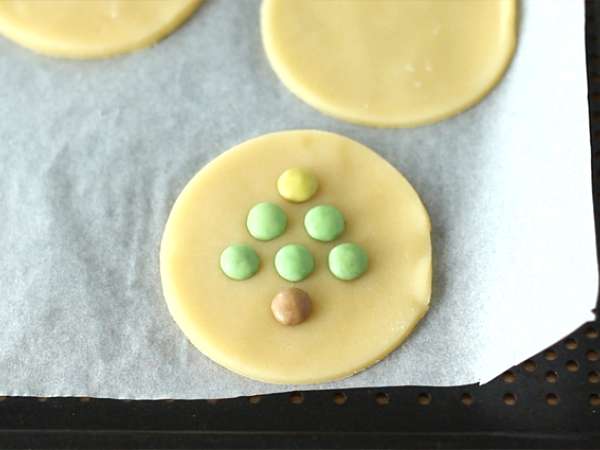 Noel ağacı kurabiyesi - Hazırlık adım 4