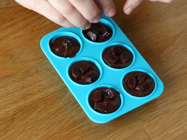 Sıcak çikolata lolipopları: bitter çikolata + Karambar - Hazırlık adım 2