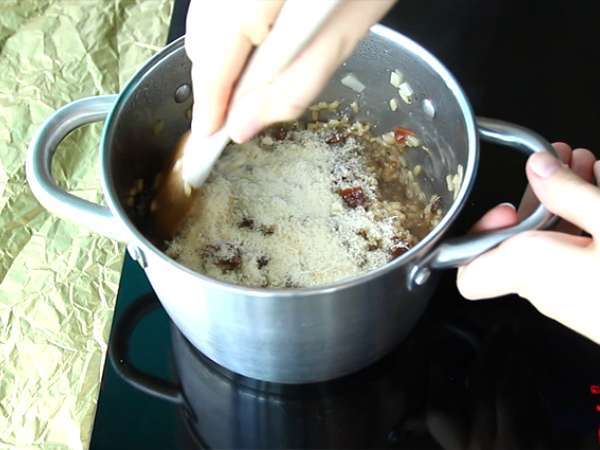 Mantar ve güneşte kurutulmuş domates risotto seti - Hazırlık adım 5