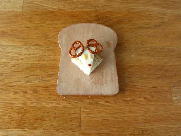 Gülen inek ren geyiği tostu - Hazırlık adım 2