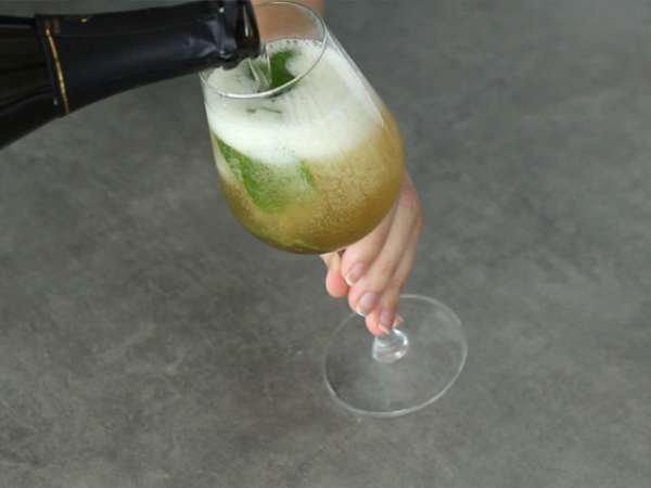 Kraliyet şampanyası mojito - Hazırlık adım 2