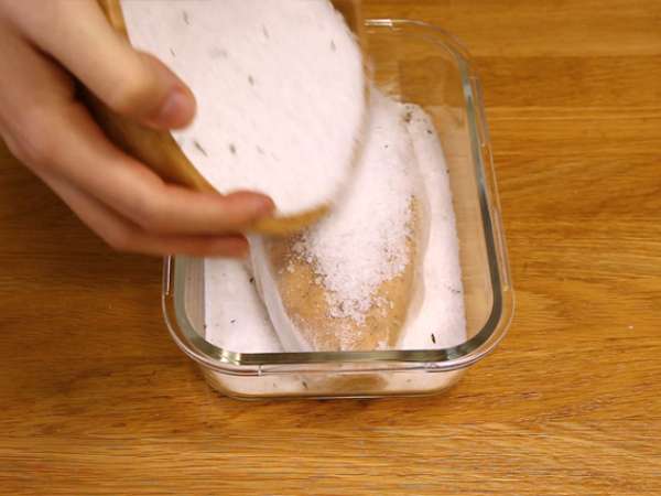 Tuzda pişirilmiş kaz ciğeri - Hazırlık adım 3