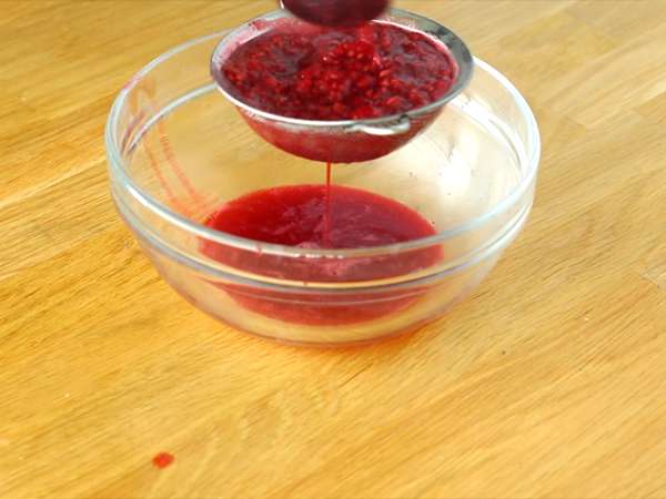 Frangipane ahududu fıstıklı galette des rois - Hazırlık adım 2