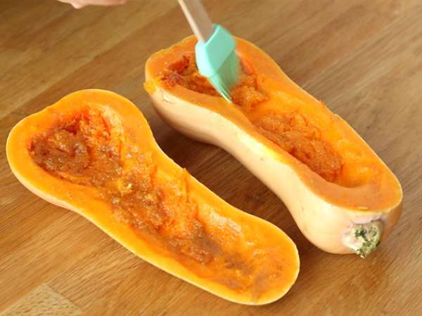 Kinoa ve nar ile doldurulmuş balkabağı - Hazırlık adım 3