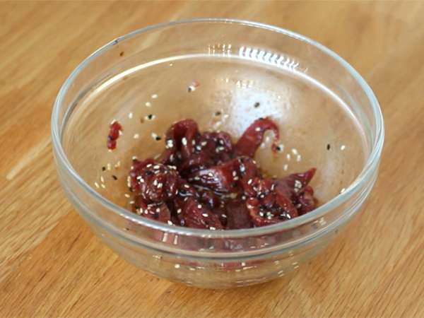 Çin böreği - marine edilmiş sığır eti - Hazırlık adım 1