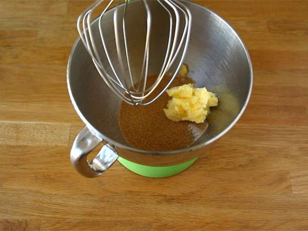 Limon Soslu Limonlu ve Yulaflı Brownie - Hazırlık adım 1