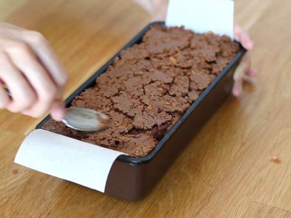 Badem sırlı mermer pandispanya - Hazırlık adım 7