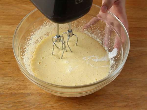 Elmalı ve bademli kek (Tarte normande) - Hazırlık adım 6