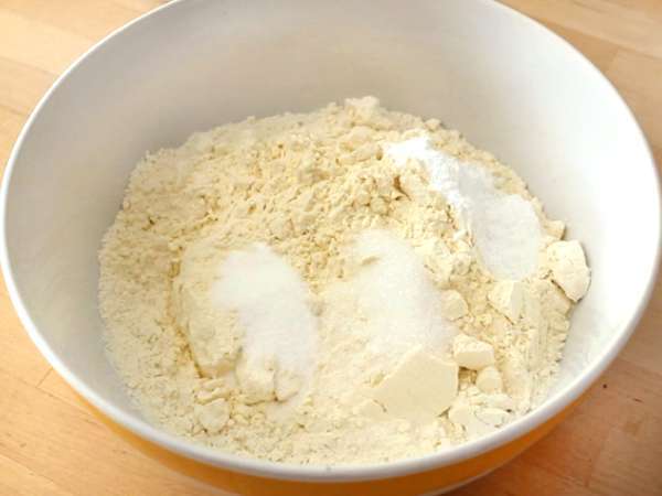 Ekspres ekmek, maya yok, yoğurma yok, dinlenme süresi yok - Hazırlık adım 2