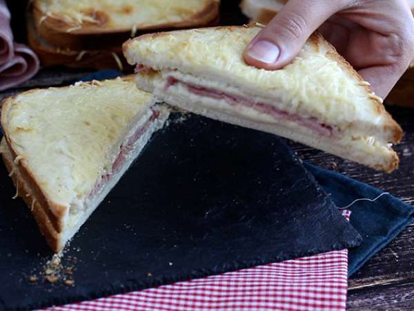 Beşamel soslu gurme croque-monsieur - Hazırlık adım 5