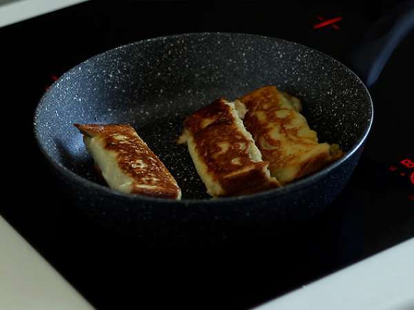 Pestolu tuzlu Fransız tostu - Hazırlık adım 5