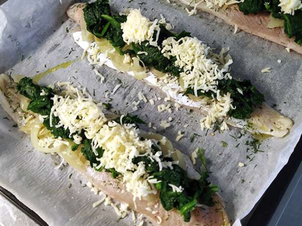 Milföy hamurunda ıspanaklı barlam balığı - Hazırlık adım 4