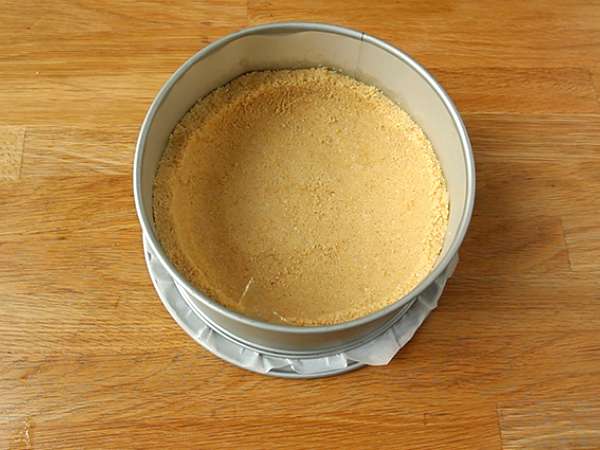 Fırında pişmeyen limonlu cheesecake - Hazırlık adım 2