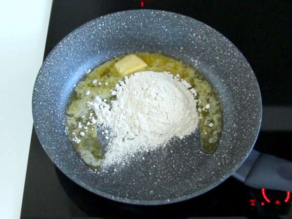 Beyaz soslu Ikea köfte - Hazırlık adım 4