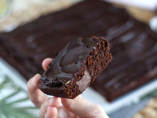 Tereyağı içermeyen Avokadolu ve Çikolatalı Brownie - laktozsuz - Hazırlık adım 6