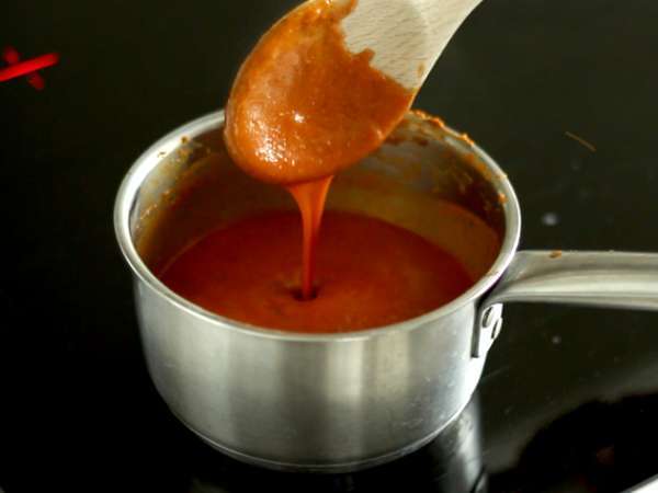 Acı Soslu Tavuk Enchiladas - Hazırlık adım 3