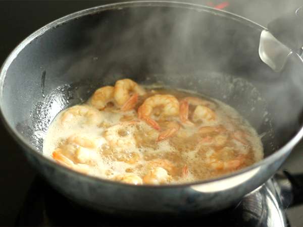 Karidesli sebzeli wok - Hazırlık adım 2