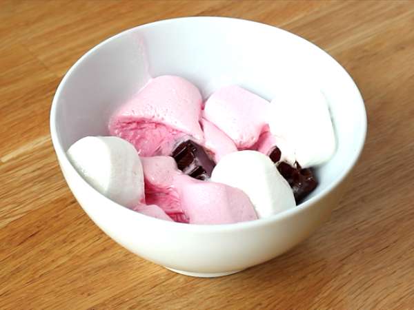 Çikolatalı patlamış mısır ve marshmallow - Hazırlık adım 3