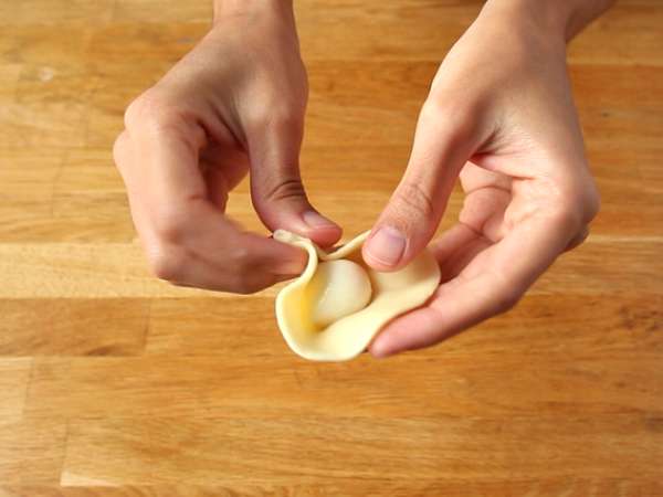 Mozzarella Dolgulu Pizza Tacı - Hazırlık adım 3