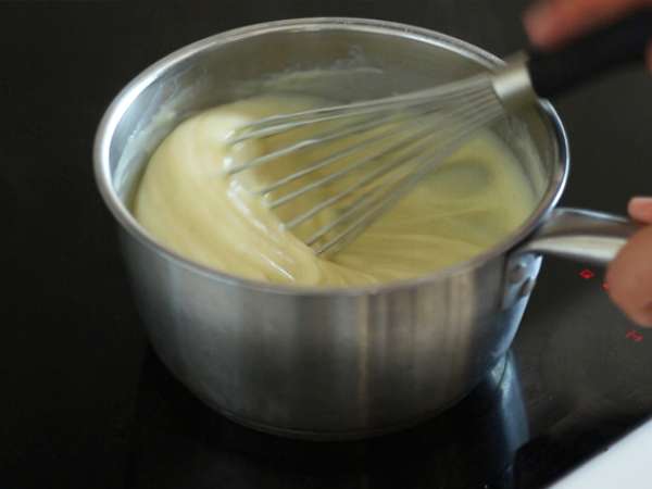 Vanilyalı kremalı kraker pufları - Hazırlık adım 6