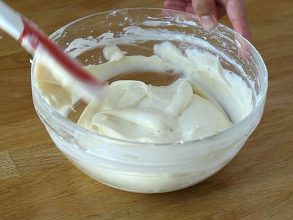 Vanilyalı kremalı kraker pufları - Hazırlık adım 15