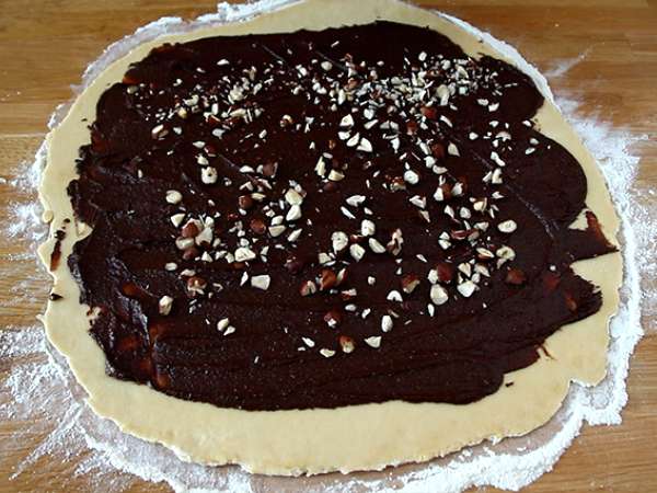 Çikolatalı ve fındıklı babka brioche - Hazırlık adım 5