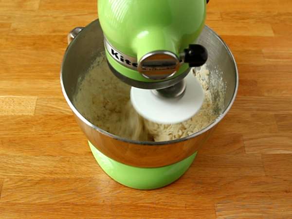 Mozzarella ve biberiyeli krakerler - Hazırlık adım 2