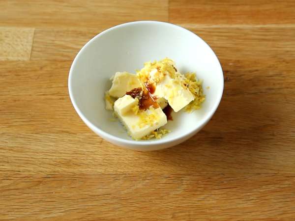 Limonlu beze turtası kütüğü - Hazırlık adım 2