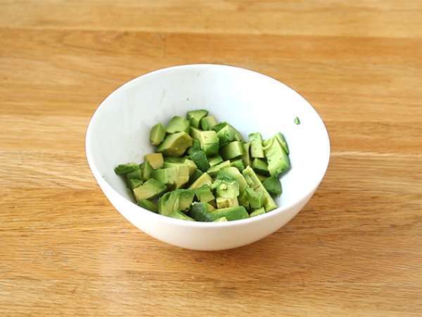 Somon füme ve avokado verrines - Hazırlık adım 1