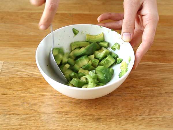 Somon füme ve avokado verrines - Hazırlık adım 2