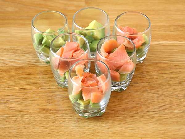 Somon füme ve avokado verrines - Hazırlık adım 4