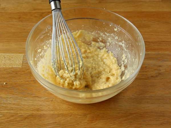 Karamelli ve sütlü çikolatalı twix bisküvileri - Hazırlık adım 1