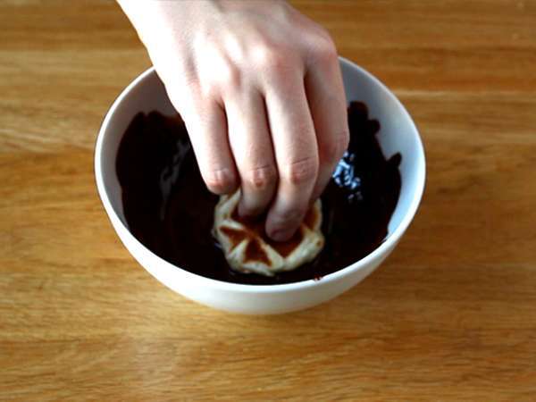 Mini çikolatalı waffle - Hazırlık adım 5