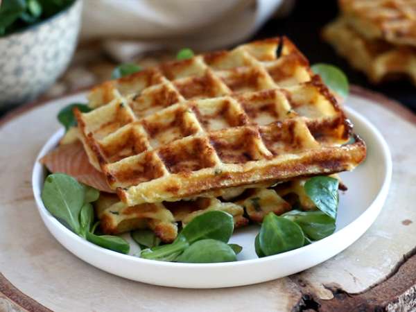 Patatesli waffle - Somon füme ve fromage frais ile waffle sandviç - Hazırlık adım 8