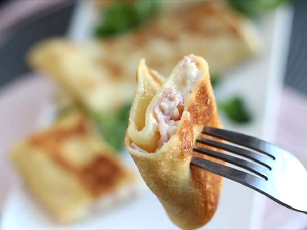 Beşamel sos, peynir ve jambon ile doldurulmuş krep - Hazırlık adım 11