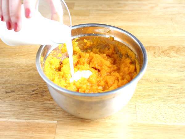 Balkabaklı ve Hindistan cevizli kek (kolay) - Hazırlık adım 2