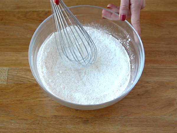 Çikolatalı kalpli kekler - Vegan ve glütensiz - Hazırlık adım 1