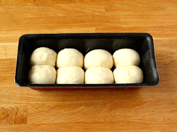 Ultra yumuşak, lapa lapa börek - Hazırlık adım 5