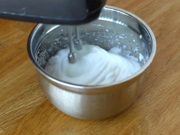 Vanilyalı muhallebili kek - Hazırlık adım 4