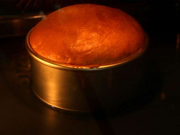 Vanilyalı muhallebili kek - Hazırlık adım 8